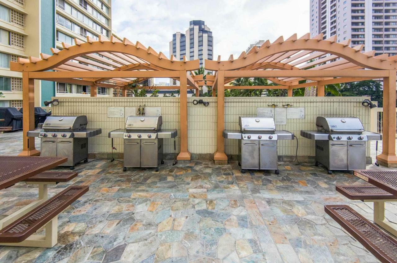 Island Colony Suites Honolulu Exterior foto